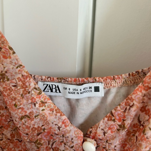 Zara floral maxi dress with buttons - Picture 2 of 3